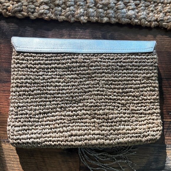 Tommy Bahama Purse - Picture 6 of 7